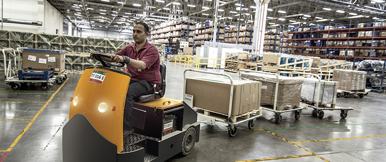 フォークリフト